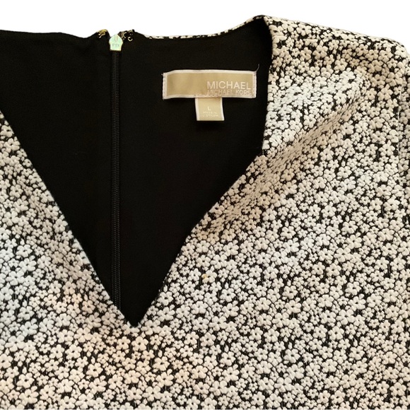 Michael Kors Cap Sleeve Floral Ruffle Mini Dress Size large - Picture 2 of 4